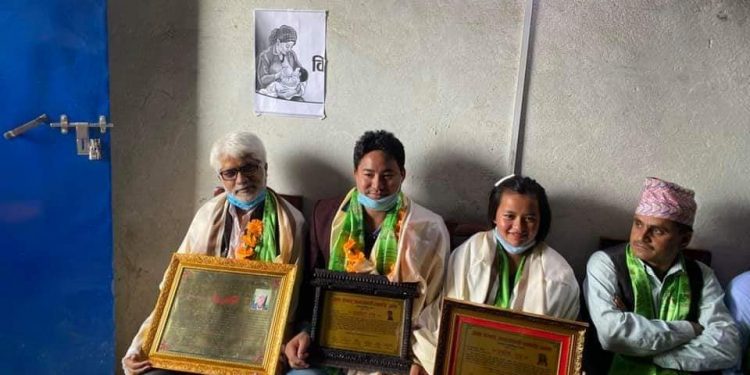 ५० हजार राशिको प्रतिष्ठित साहित्यक पुरस्कार धरानका डा. भीम खतिवडालाई