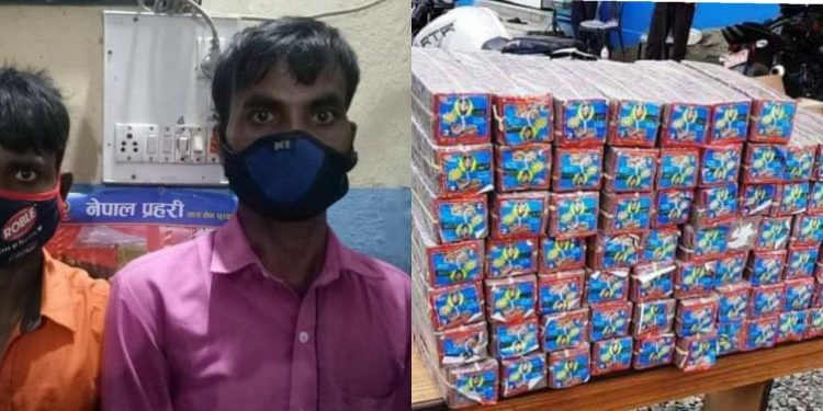 ईटहरीबाट अतिसबाजी पटका सहित दई जना पक्राउ