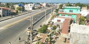 तस्वीरमा हेर्नुहोस् तरहराबाट देखिएको ६ लेन सडक (फोटोफिचर)