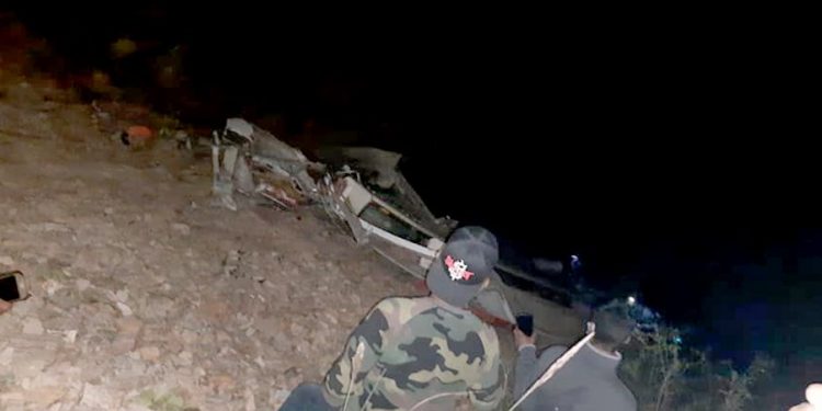 बैतडीमा भयानक बस दुर्घटना, ९ जनाको मृत्यु, ३४ जना घाईते