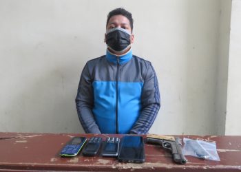 मोरङ मिक्लाजुङका प्रधानाध्यापकको हत्यामा संलग्न भएका एक जना विप्लव नेता हतियारसहित पक्राउ