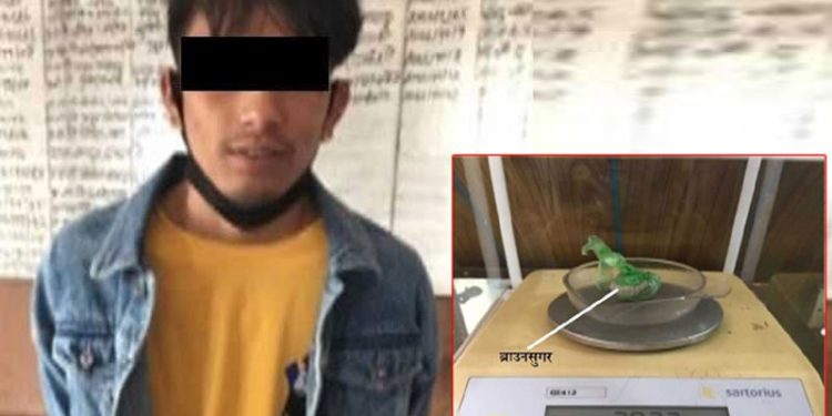 आफ्नो शरिरको गोप्य अङ्गभित्र लुकाएको अवस्थामा खैरोहिरोईन ब्राउनसुगर सहित प्रकाउ