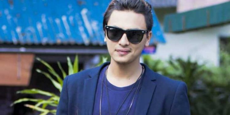 अहिलेका चर्चित नायक पल साहविरुद्ध दुर्व्यवहार र कुटपिटको प्रहरीमा उजुरी