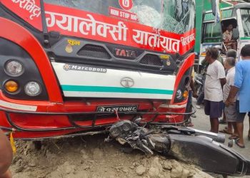 इटहरीबाट विराटनगर जाँदै गरेको बसले मोटरसाइकल चालकलाई ठक्कर दिदाँ एकको मृत्यु