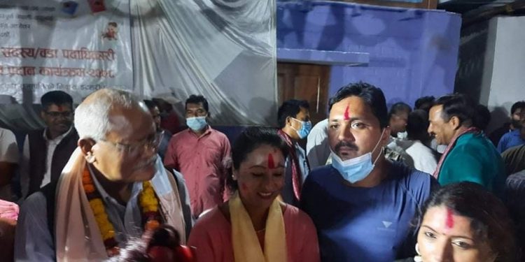 इटहरीमा कांग्रेसको चहलपहल बढेसँगै पार्टी प्रवेशमा युवाको आकर्षण