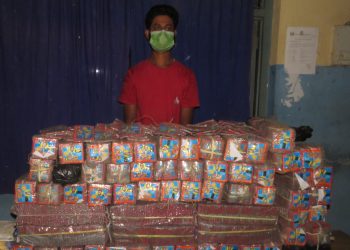 इटहरीमा बिष्फोटक पदार्थसहित एक पक्राउ