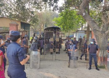 मोरङ कारागारमा झडप, एकैदिन चौकीदारसहित १४ जना सरुवा