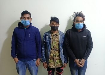 सुन्दरहरैँचामा सामूहिक बलात्कारको अभियोगमा पक्राउ परेका तीनैजना प्रहरीद्वारा सार्वजनिक