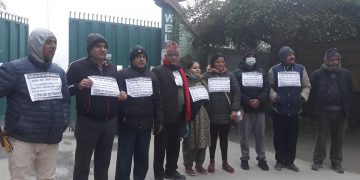 इटहरीकी उपमेयरले स्रष्टालाई अपमान गरेको भन्दै प्रदर्शन