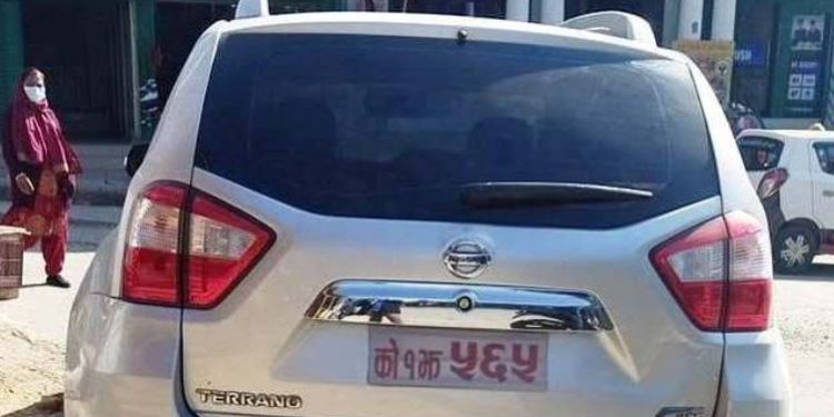 पदमुक्तको चार महिनापछि शेरधन राईले फिर्ता गरे सरकारी गाडी