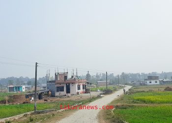 इटहरीको एउटा गाउँ : कर तिर्न मोरङमा, सेवासुविधा सुनसरीमा