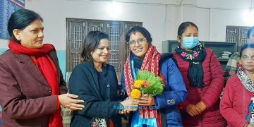 इटहरीकी टीका आत्रेयको कविता ‘ज्ञानशाला’ कक्षा ९ र १० मा अध्यापन हुने, जनता क्याम्पसमा बधाई ज्ञापन