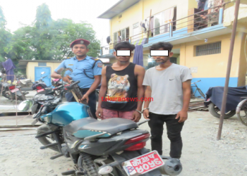 इटहरीमा मोटरसाइकल चोरी गर्ने दुई पक्राउ