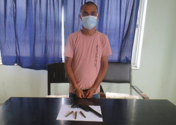 सुनसरीमा पेस्तोलसहित एक युवक पक्राउ