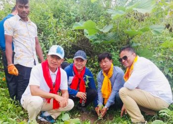 धरानमा नेविसंघद्वारा वृक्षारोपण