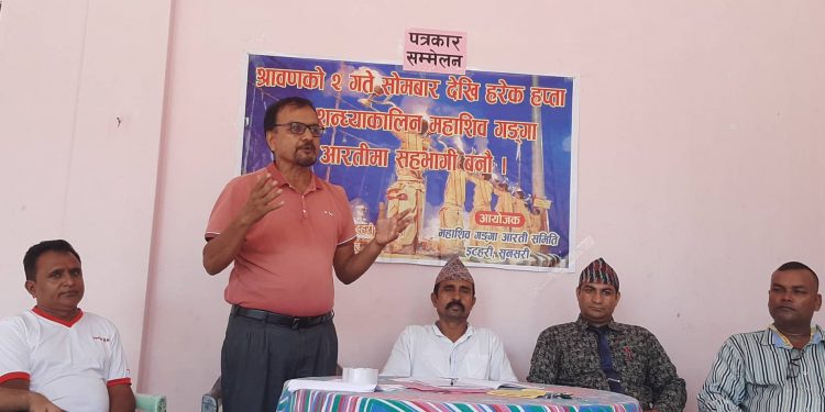 इटहरीको बूढीगंगा–जमुना मुक्तिघाटमा श्रावण महिनाको हरेक सोमबार आरती गरिने (भिडियो)