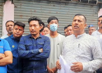 इटहरी कांग्रेसको पार्टी कार्यालयमा तालाबन्दी (भिडियोसहित)