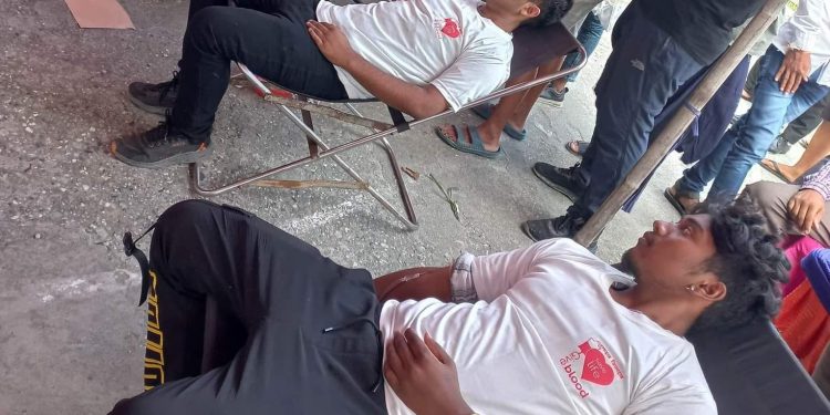 रेडक्रस हाँसपोसा उपशाखाद्वारा आयोजना गरिएको रक्तदानमा ८४ पिन्ट रगत संकलन