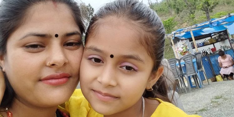 मोरङमा ९ वर्षीय छोरीसहित महिला बेपत्ता