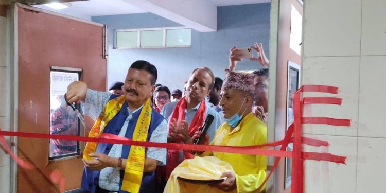 वीपी प्रतिष्ठानमा फार्मेसी सेवा सुरु