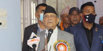 विजय गच्छदारको निर्वाचन क्षेत्रमा ओलीको निर्देशन – ‘गँड्यौला जस्तो होइन सर्पजस्तो डस्ने खालको हुनुहोस्’