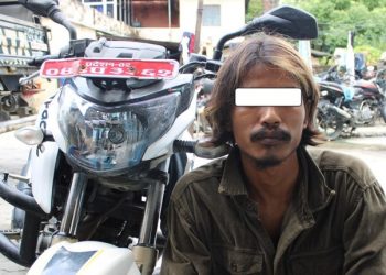 इटहरीमा चोरीको मोटरसाइकलसहित एक युवक पक्राउ
