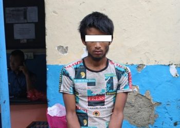 इटहरीमा मन्दिरका पित्तलको जलधारा र भेटी चढाएको पैसा चोरेर लैजादैँ गरेको अवस्थामा एक युवक पक्राउ