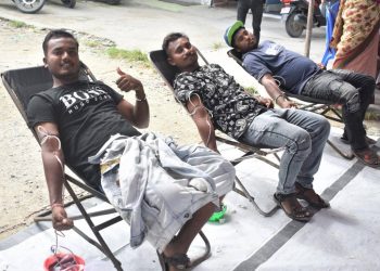 इटहरीमा मानव धर्म सेवा समिति कोसी क्षेत्र आश्रमद्दारा रक्तदान