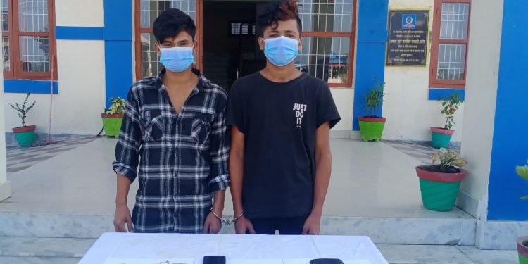 मोरङमा सुनको सिक्री चोरी गरेको आरोपमा दुईजना पक्राउ