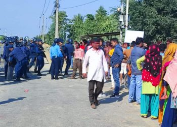 सुनसरीको दुहबीमा विजय र्‍याली मनाउने क्रममा कांग्रेस-एमालेबीच झडप