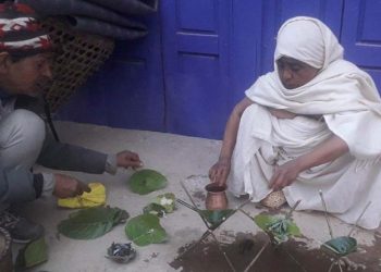 ओखलढुङ्गामा २२ वर्षअघि अलग भए श्रीमान, मृत्युपछि उनै श्रीमतीले गरिन् काजकिरिया