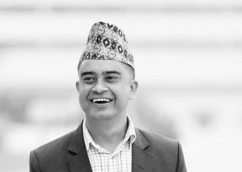 विमान दुर्घटनामा निधन भएका पत्रकार त्रिभुवन पौडेलले दिउँसोको टिकट बिहान सारेका थिए…