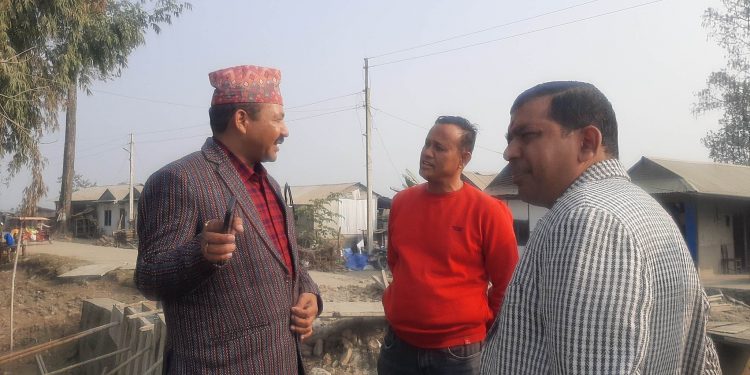 तरहरादेखि सेउती पुलसम्मको सडक चाँडै बनाउन इटहरीका मेयर पौडेलको निर्देशन