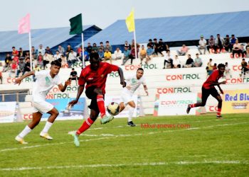 आठ तस्वीरमा हेर्नुहोस् इटहरी गोल्डकपको उद्घाटन खेल (फोटोफिचर)