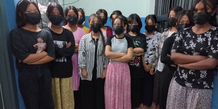 मोरङ : कुटपिटमा संग्लग्न १३ जना बालिकाहरू पक्राउ