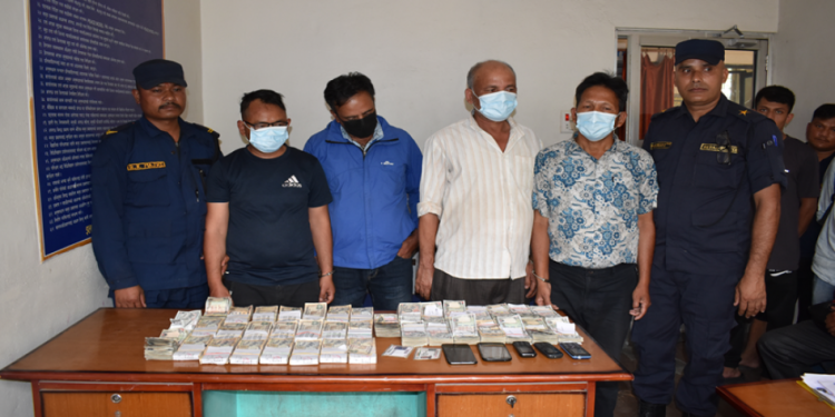 झापा : सस्तो मूल्यमा जग्गा उपलब्ध गराइदिने भन्दै ३२ लाख ठगी, चारजना पक्राउ