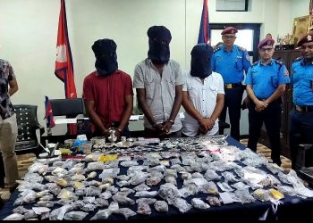 मोरङ : आपराधिक ‘ब्याकग्राउण्ड’ भएकाहरूबाट सुन र चाँदी चोरी, तीनजना पक्राउ