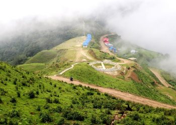 उत्कृष्ट पर्यटकीय गन्तव्य बन्दै भोजपुर र खोटाङको सिमानामा रहेको कपासे भन्ज्याङ