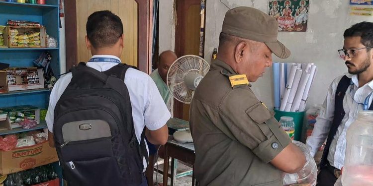 इटहरीमा विद्यालय वरपर सुर्तीजन्य पदार्थ बेचबिखानमा रोक