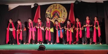 इटहरीमा अन्तरदेशीय नाटक महोत्सव सुरु, पहिलो दिन भारतीय रङ्गकर्मीको प्रस्तुत