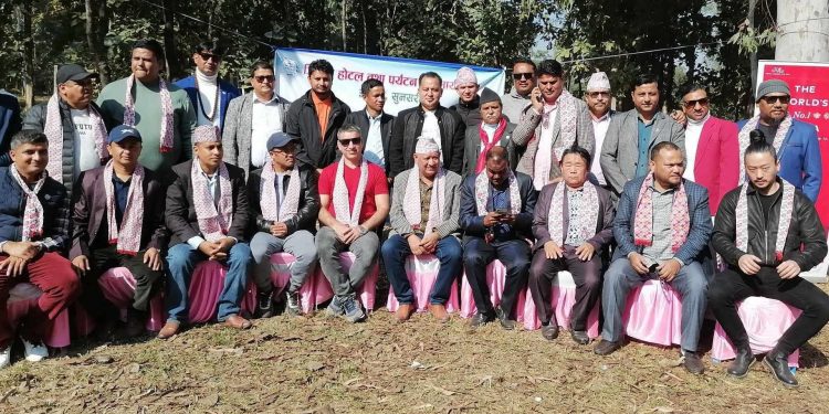 जिल्ला होटल तथा पर्यटन व्यवसायी संघ सुनसरीको अध्यक्षमा पुनः तेजबहादुर पुरी