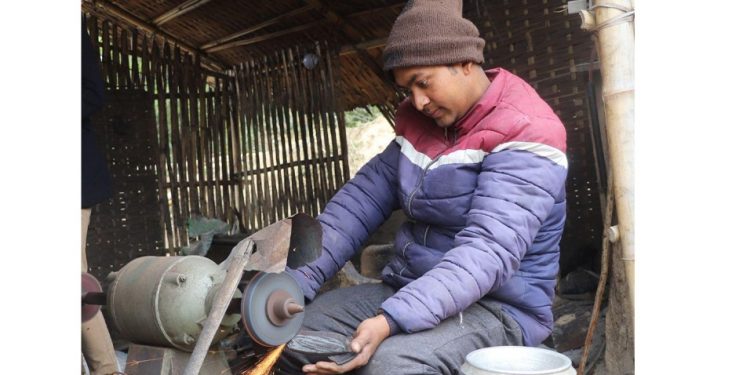 पुर्ख्यौली कालिगड पेसा संरक्षण गर्दै युवा