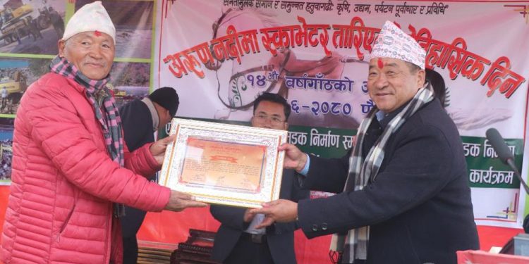 भोजपुरको हतुवागढीमा जनस्तरबाट १९ किलोमिटर सडक निर्माण