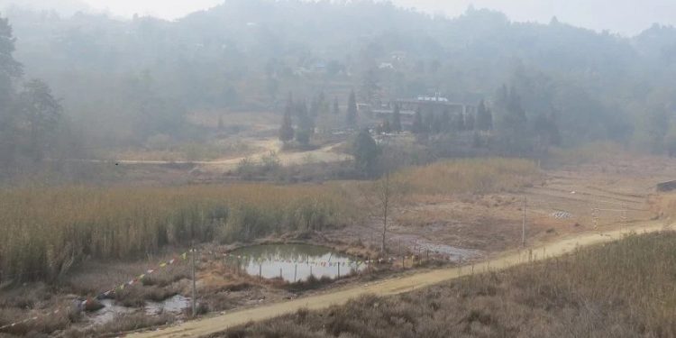 धनकुटा : संरक्षणको पर्खाइमा चौबिसेका ताल
