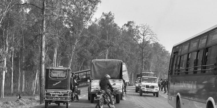बसको ठक्करबाट मोटरसाइकल चालकको मृत्यु