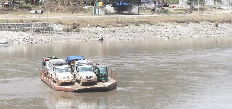 भोजपुर : अरुण नदी तर्न अझै फेरीकै भर