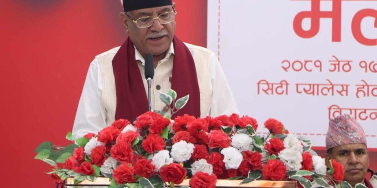 विराटनगरमा श्रमाधान रोजगार मेला उद्घाटन गर्दै प्रधानमन्त्रीले भने, ‘विदेशबाट फर्किएका एक लाखलाई रोजगारी सुनिश्चित’