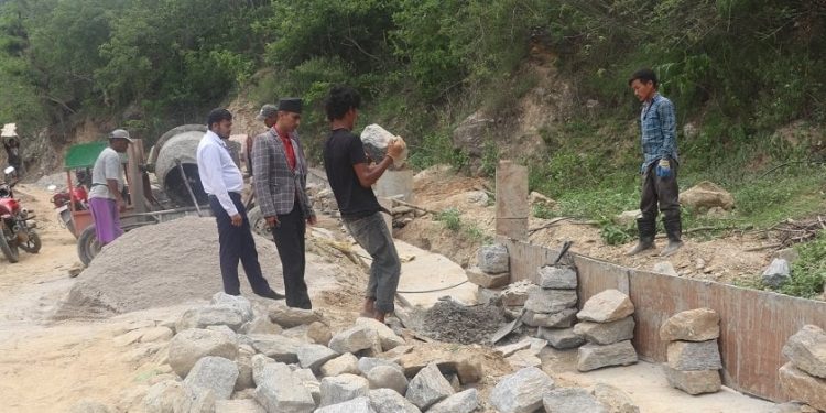 भोजपुरको जरायोटार–सिक्रेटार सडक स्तरोन्नति गरिँदै
