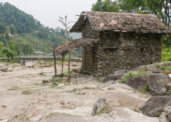 संखुवासभामा बाढीपहिरोले तीन घर बगायो, एक सय १० परिवार बिस्थापित