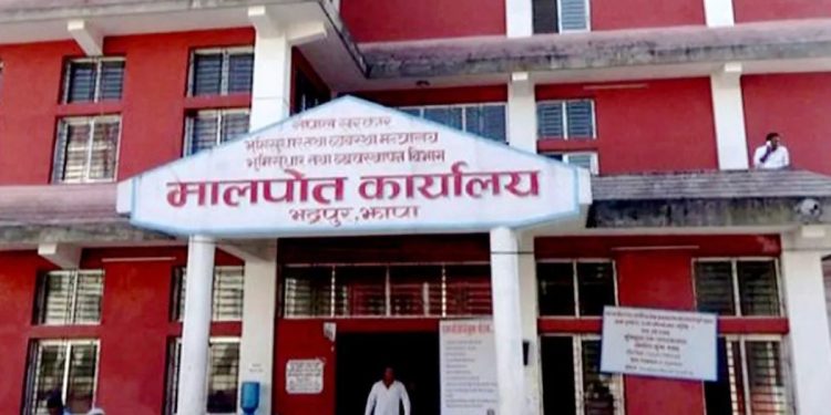 जग्गा कारोबार बढेसँगै भद्रपुर मालपोतमा राजस्व वृद्धि